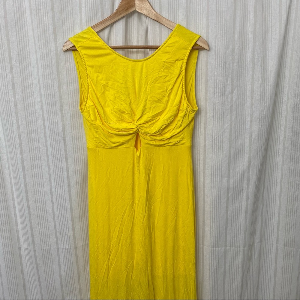 NWOT💥 Paris to Jena bright yellow maxi dress with midriff cutout!